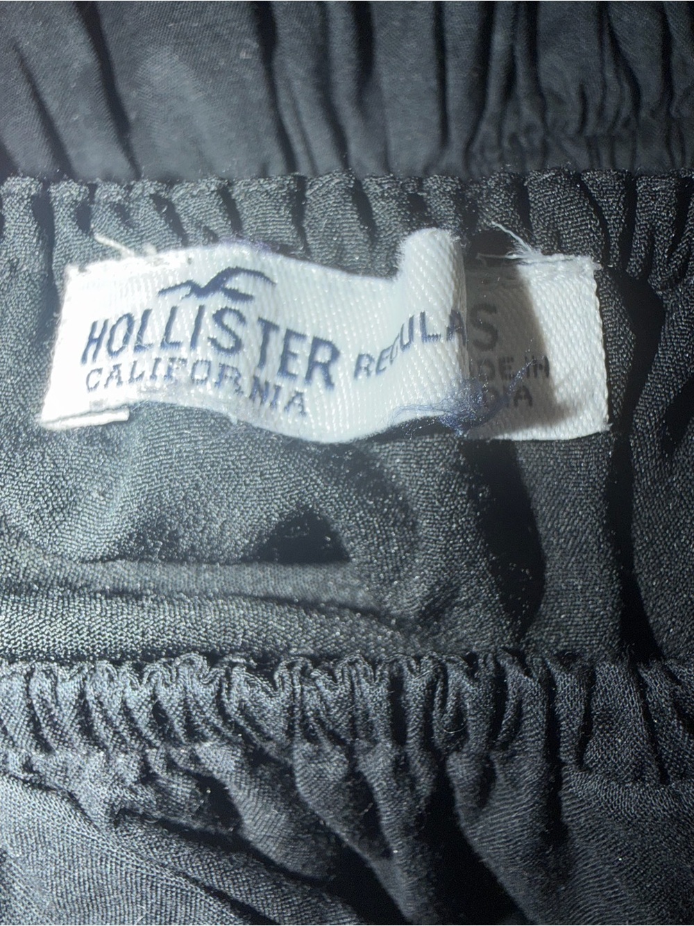 Hollister Black Puff-Sleeve Smocked Waist Mini Dress Size Small - Picture 6 of 8